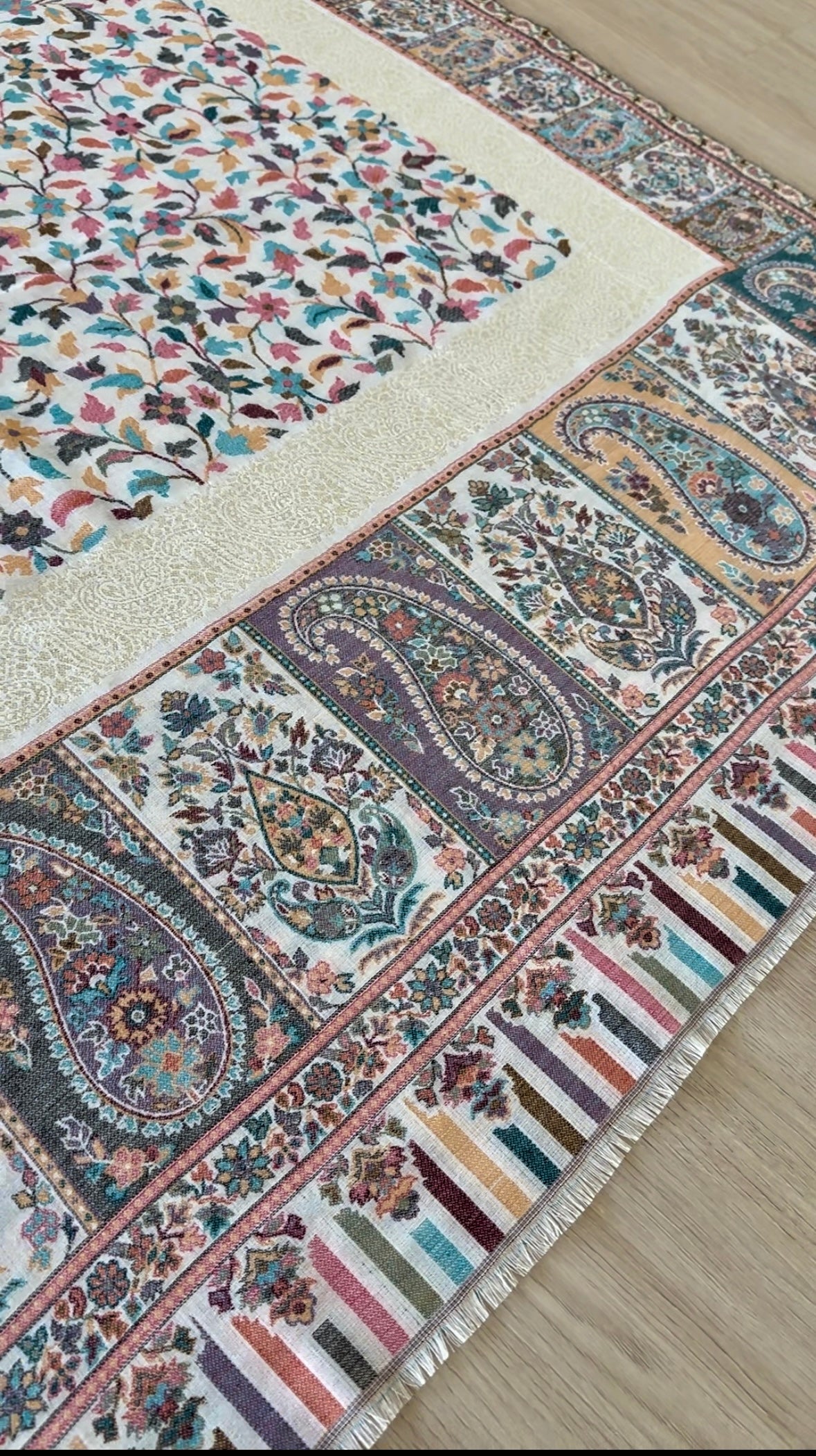 Pastel Florals Kani Pashmina