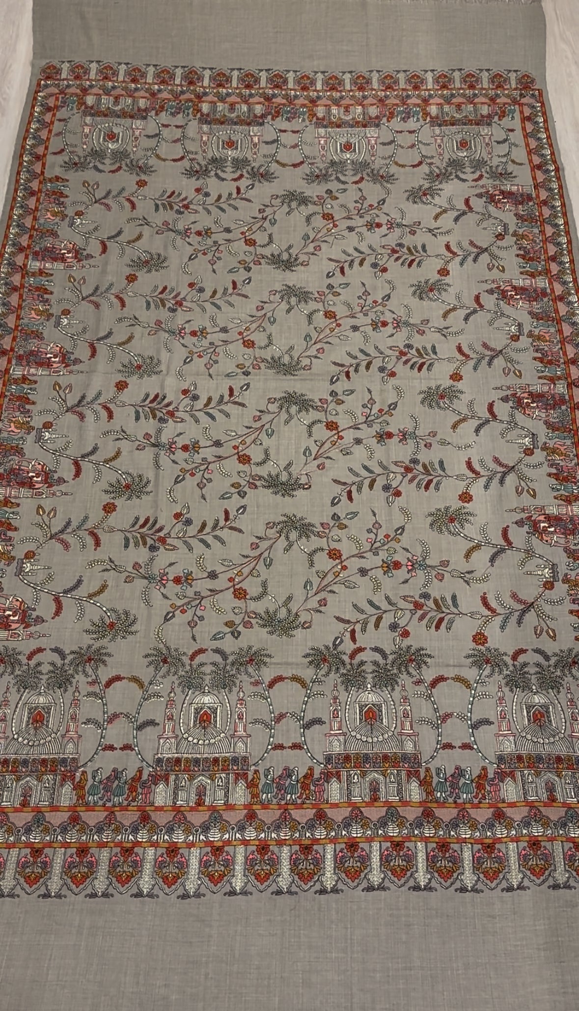 Mughal Barat Pashmina